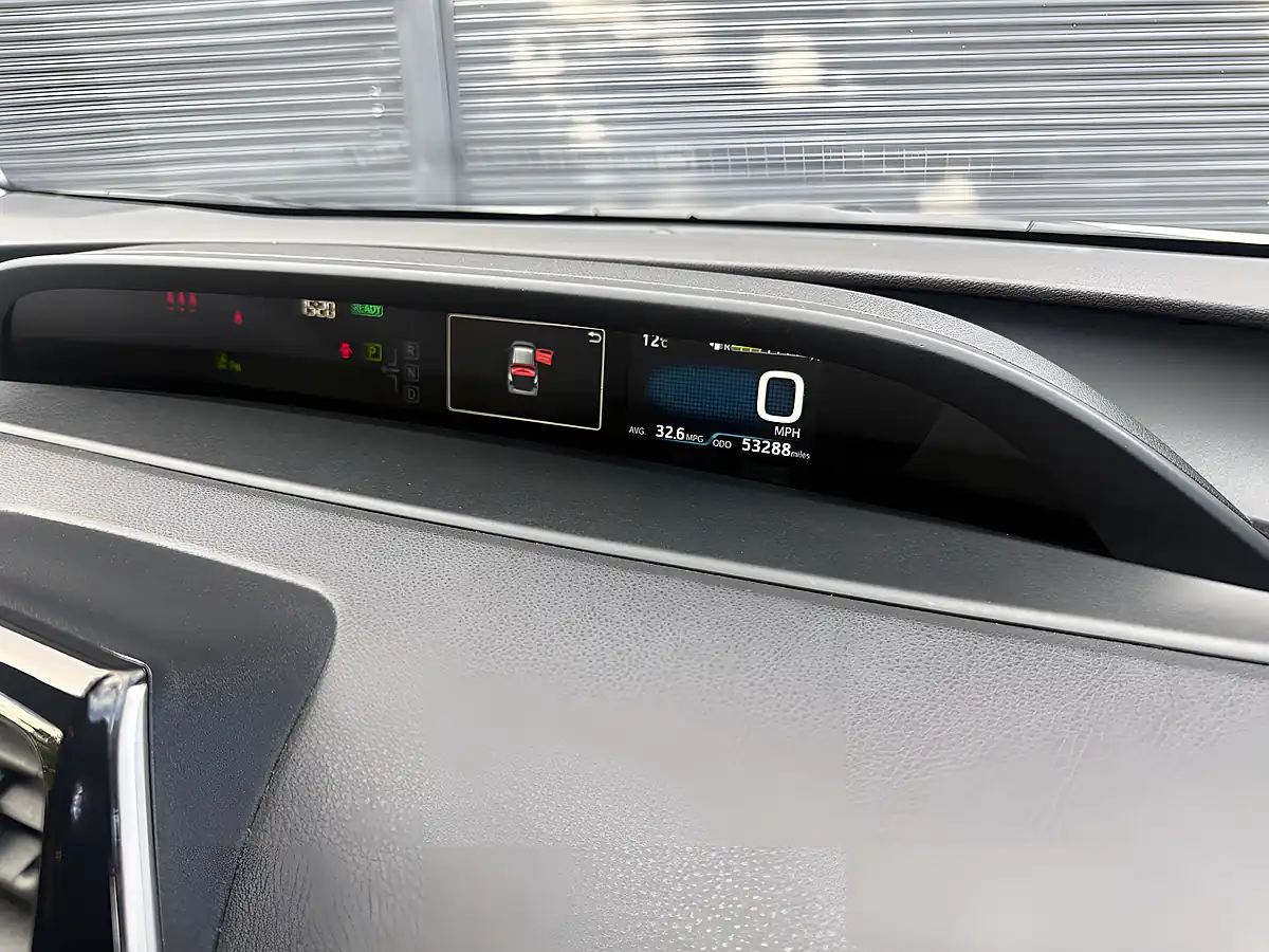 Used 2026 Toyota Prius Saloon White - Interior and Exterior details 15