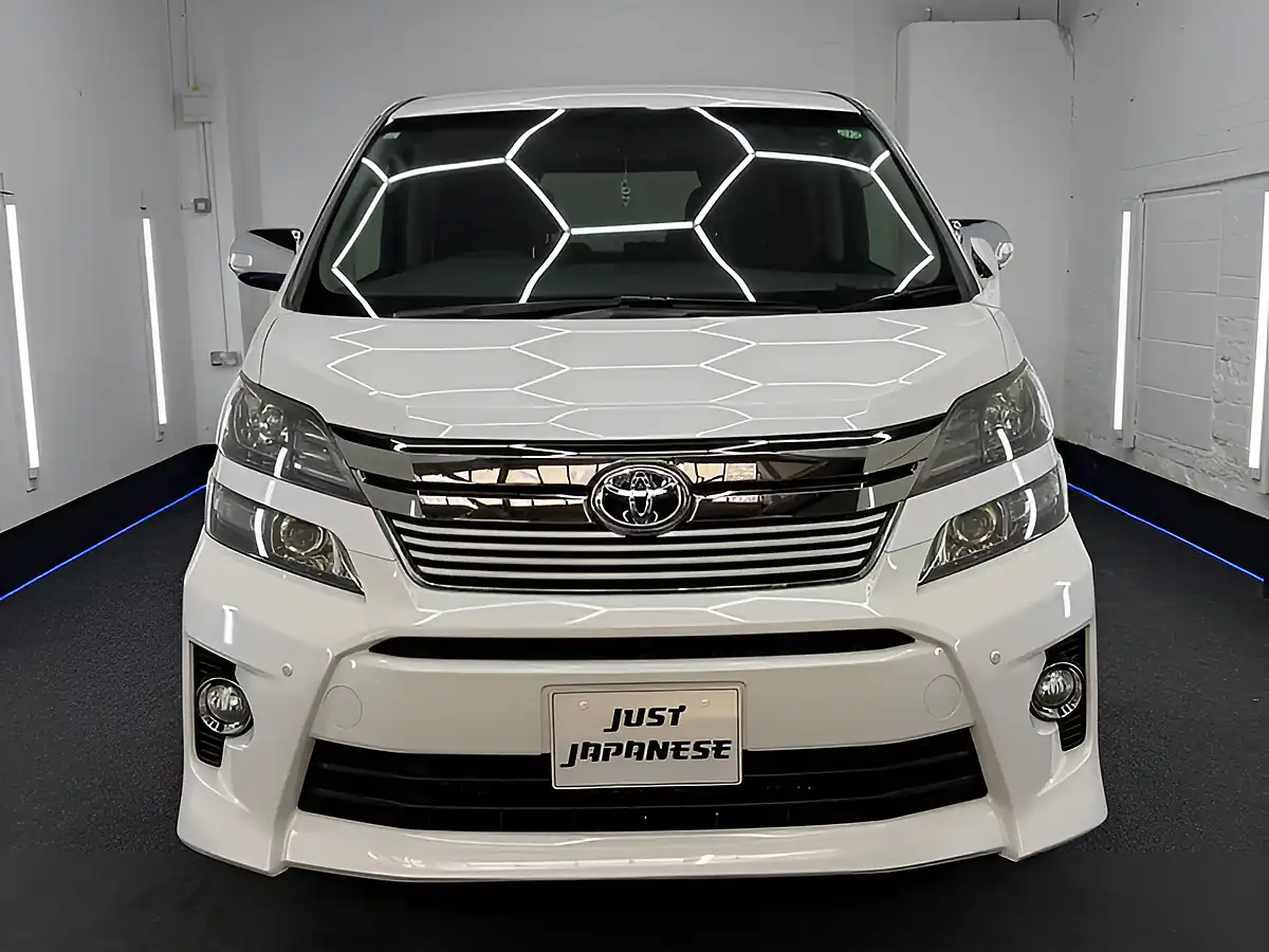 Used 2026 Toyota Vellfire GGH25 Golden Eyes 2 Pearl White - Interior and Exterior details 3