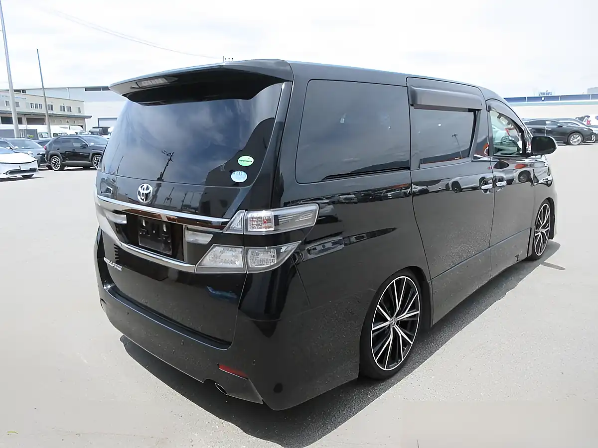 Used 2026 Toyota Vellfire Z Golden Eyes Black - Interior and Exterior details 4