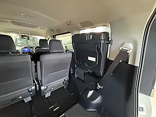 Used 2026 Toyota Voxy White - Interior and Exterior details 15