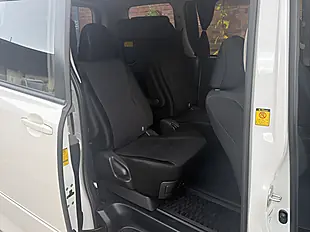 Used 2026 Toyota Voxy Zs Noah White - Interior and Exterior details 5