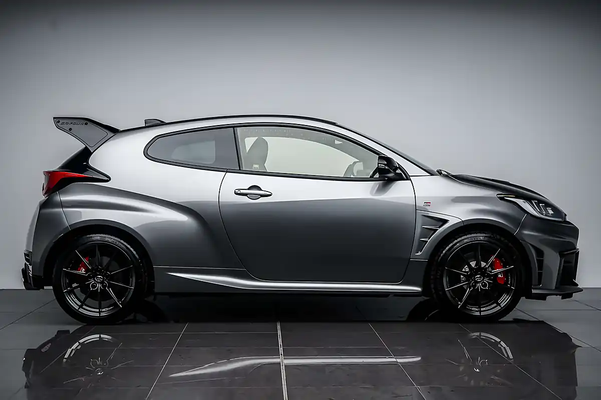 Used 2026 Toyota Yaris Gr Aero Performance Precious Metal - Interior and Exterior details 11