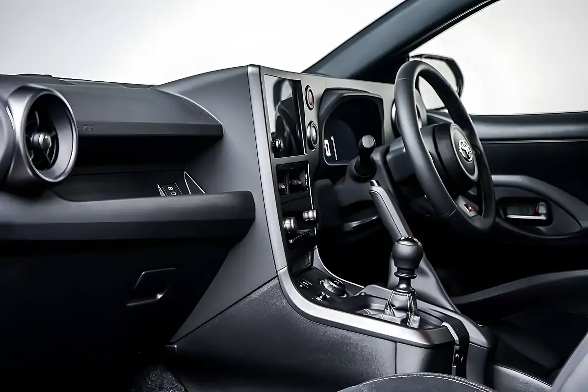 Used 2026 Toyota Yaris Gr Aero Performance Precious Metal - Interior and Exterior details 19