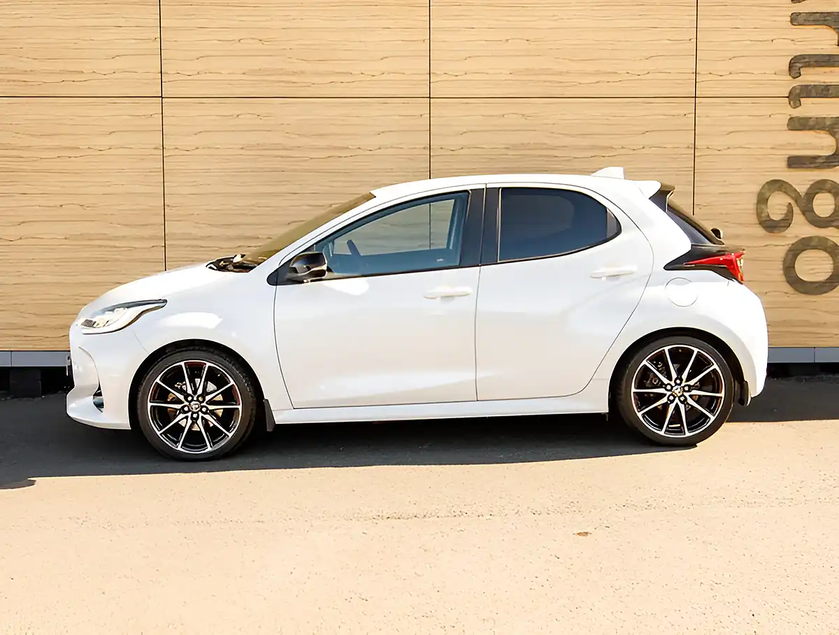 Used 2026 Toyota Yaris Gr Sport White - Interior and Exterior details 10