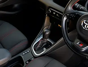 Used 2026 Toyota Yaris Gr Sport White - Interior and Exterior details 17