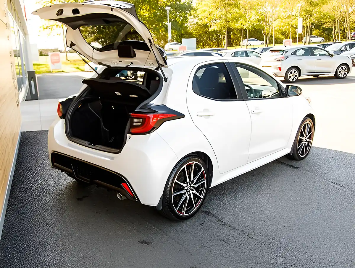 Used 2026 Toyota Yaris Gr Sport White - Interior and Exterior details 20