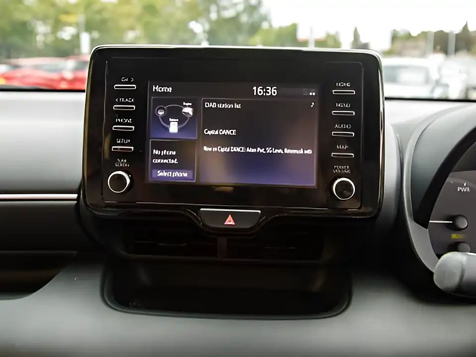 Used 2026 Toyota Yaris Icon Bronze - Interior and Exterior details 14