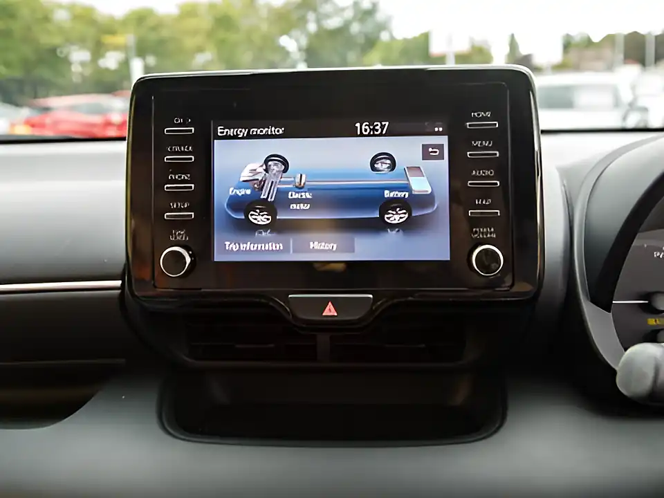 Used 2026 Toyota Yaris Icon Bronze - Interior and Exterior details 17