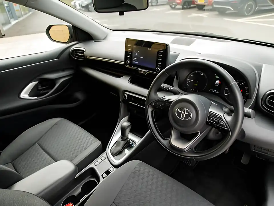 Used 2026 Toyota Yaris Icon Bronze - Interior and Exterior details 4