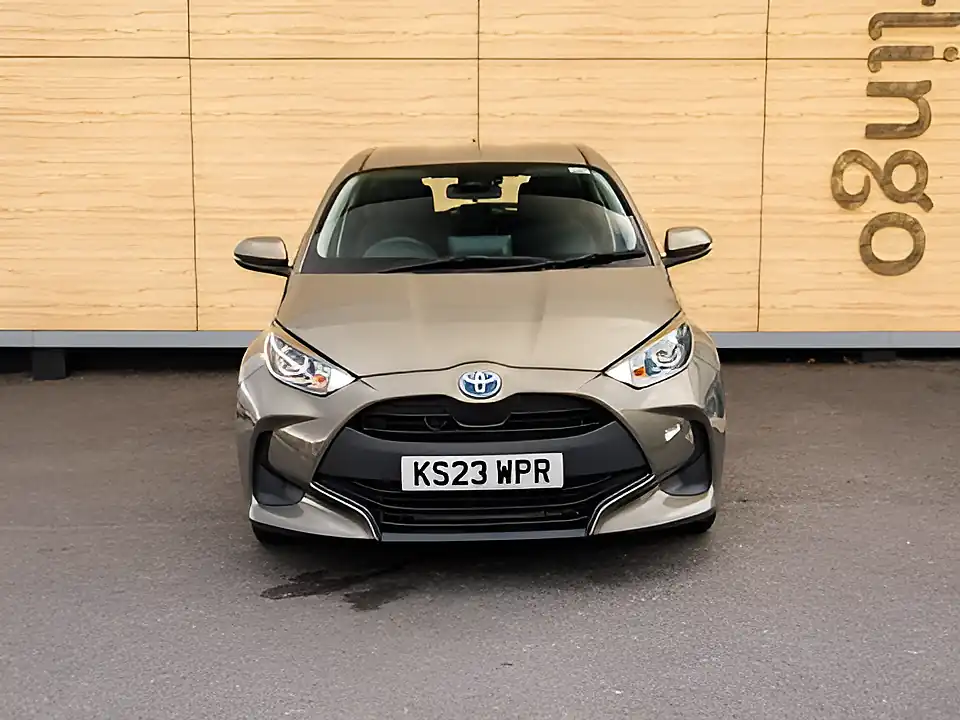 Used 2026 Toyota Yaris Icon Bronze - Interior and Exterior details 5