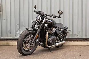 Used 2026 Triumph Bonneville Bobber Ex-Demo Jet Black - Interior and Exterior details 4