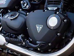 Used 2026 Triumph Bonneville Bobber Satin Mineral Grey - Interior and Exterior details 12