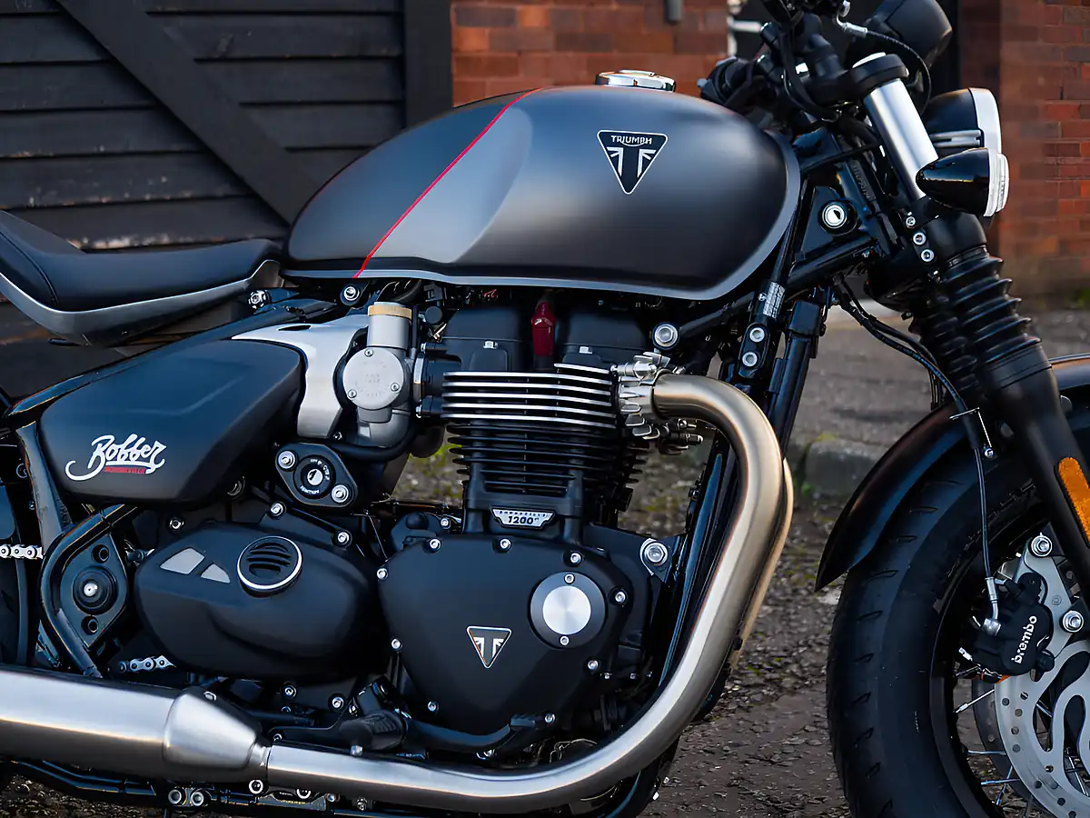 Used 2026 Triumph Bonneville Bobber Satin Mineral Grey - Interior and Exterior details 7