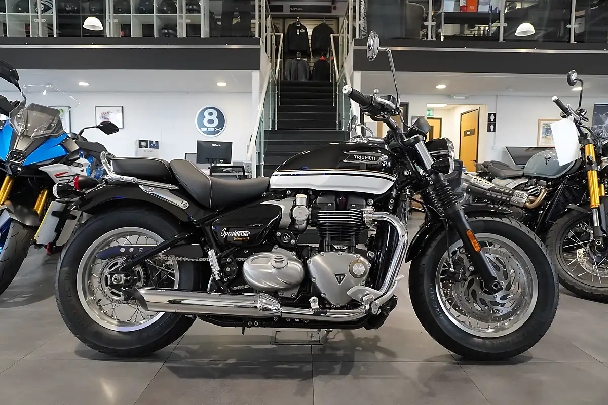 Used 2026 Triumph Bonneville Speedmaster Black/ White - Front View