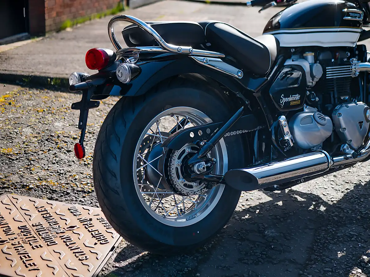Used 2026 Triumph Bonneville Speedmaster Crystal White / Sapphire Black - Interior and Exterior details 14