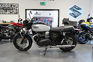 Used 2026 Triumph Bonneville T100 Snowdonia White/ Black - Interior and Exterior details 2