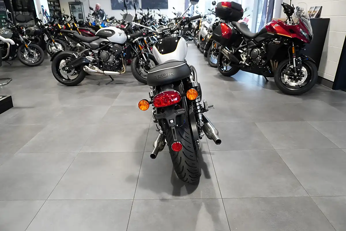 Used 2026 Triumph Bonneville T100 Snowdonia White/ Black - Interior and Exterior details 6