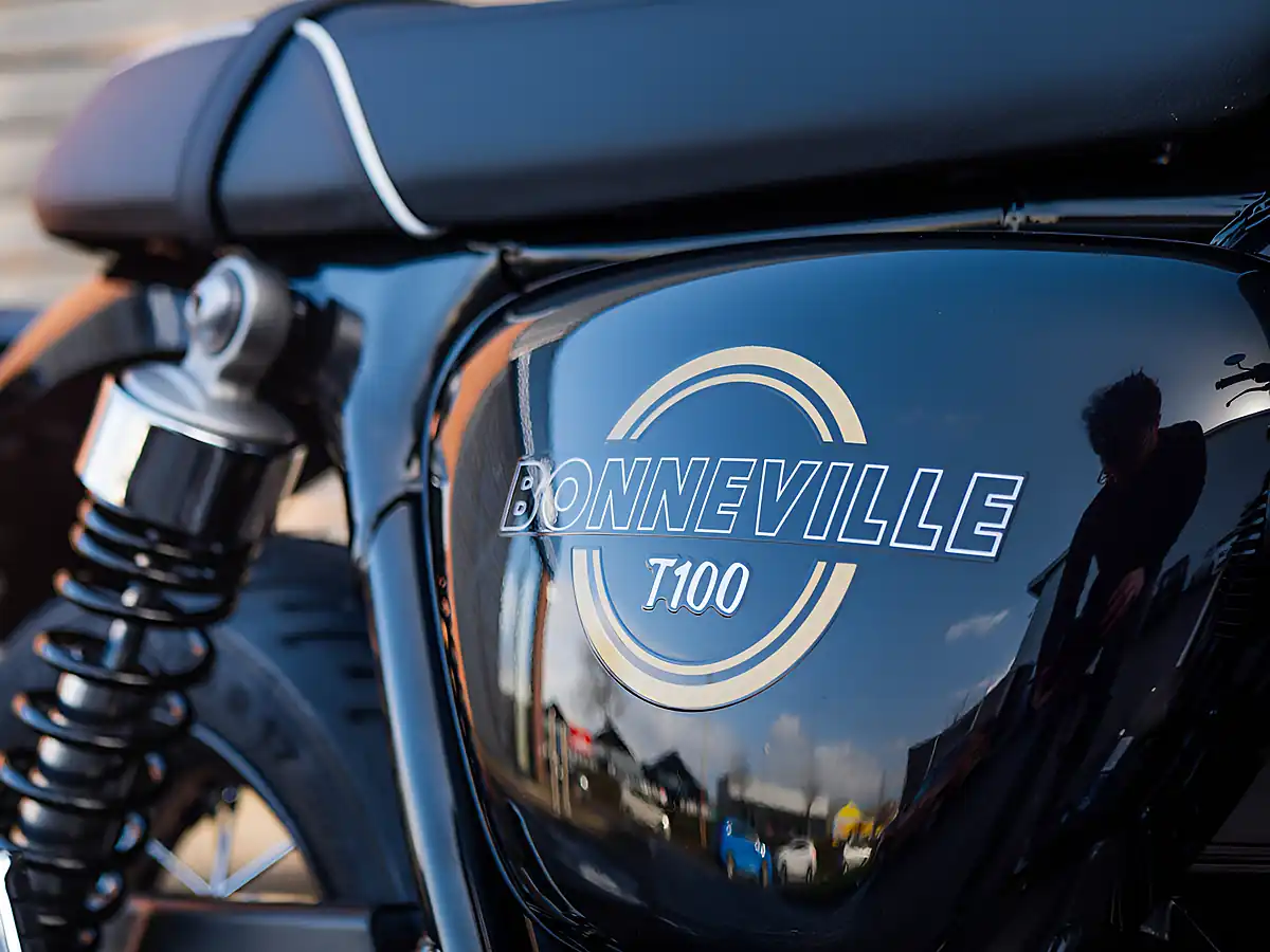 Used 2026 Triumph Bonneville T100 Stone Grey - Interior and Exterior details 15