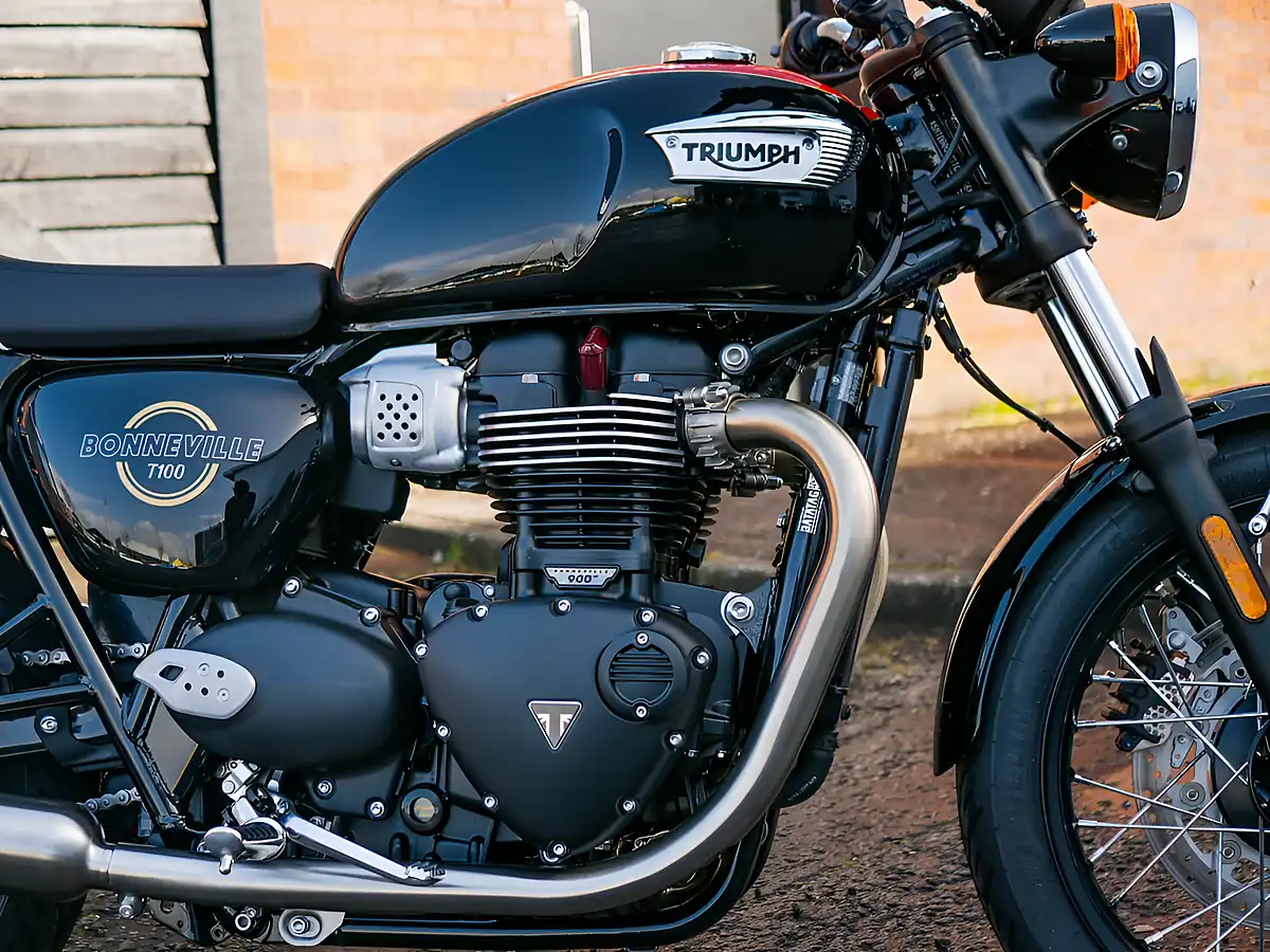Used 2026 Triumph Bonneville T100 Stone Grey - Interior and Exterior details 7