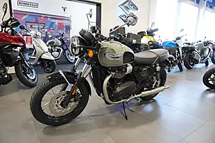Used 2026 Triumph Bonneville T100 Stone Grey - Interior and Exterior details 6