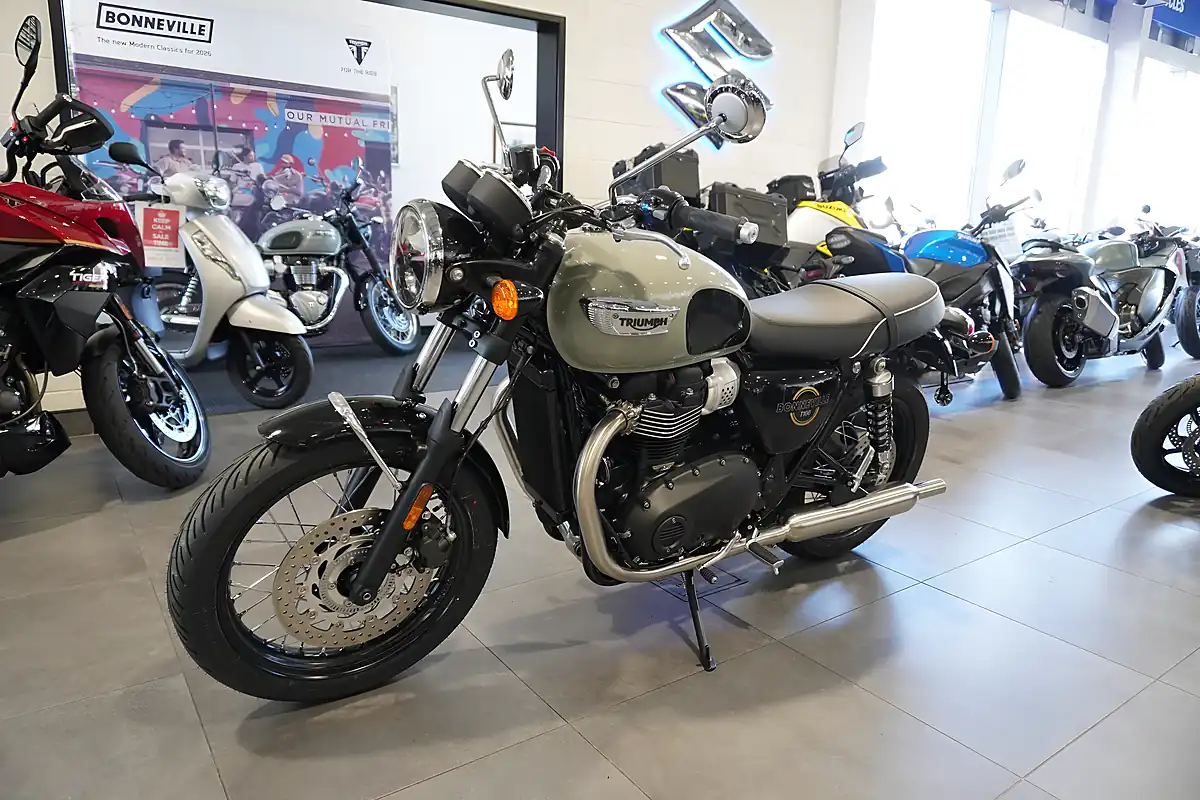 Used 2026 Triumph Bonneville T100 Stone Grey - Interior and Exterior details 6