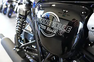 Used 2026 Triumph Bonneville T120 Black Black/Grey - Interior and Exterior details 8
