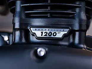Used 2026 Triumph Bonneville T120 Black Jet Black - Interior and Exterior details 11
