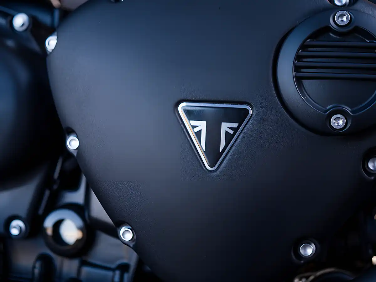 Used 2026 Triumph Bonneville T120 Black Jet Black - Interior and Exterior details 13