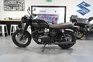 Used 2026 Triumph Bonneville T120 Black Jet Black - Interior and Exterior details 2