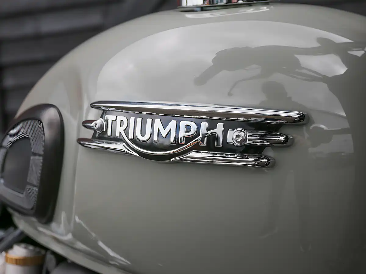 Used 2026 Triumph Bonneville T120 Stone Grey - Interior and Exterior details 8