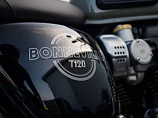 Used 2026 Triumph Bonneville T120 Stone Grey - Interior and Exterior details 14