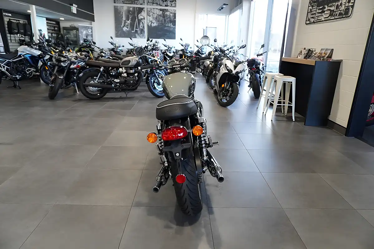 Used 2026 Triumph Bonneville T120 Stone Grey - Interior and Exterior details 4