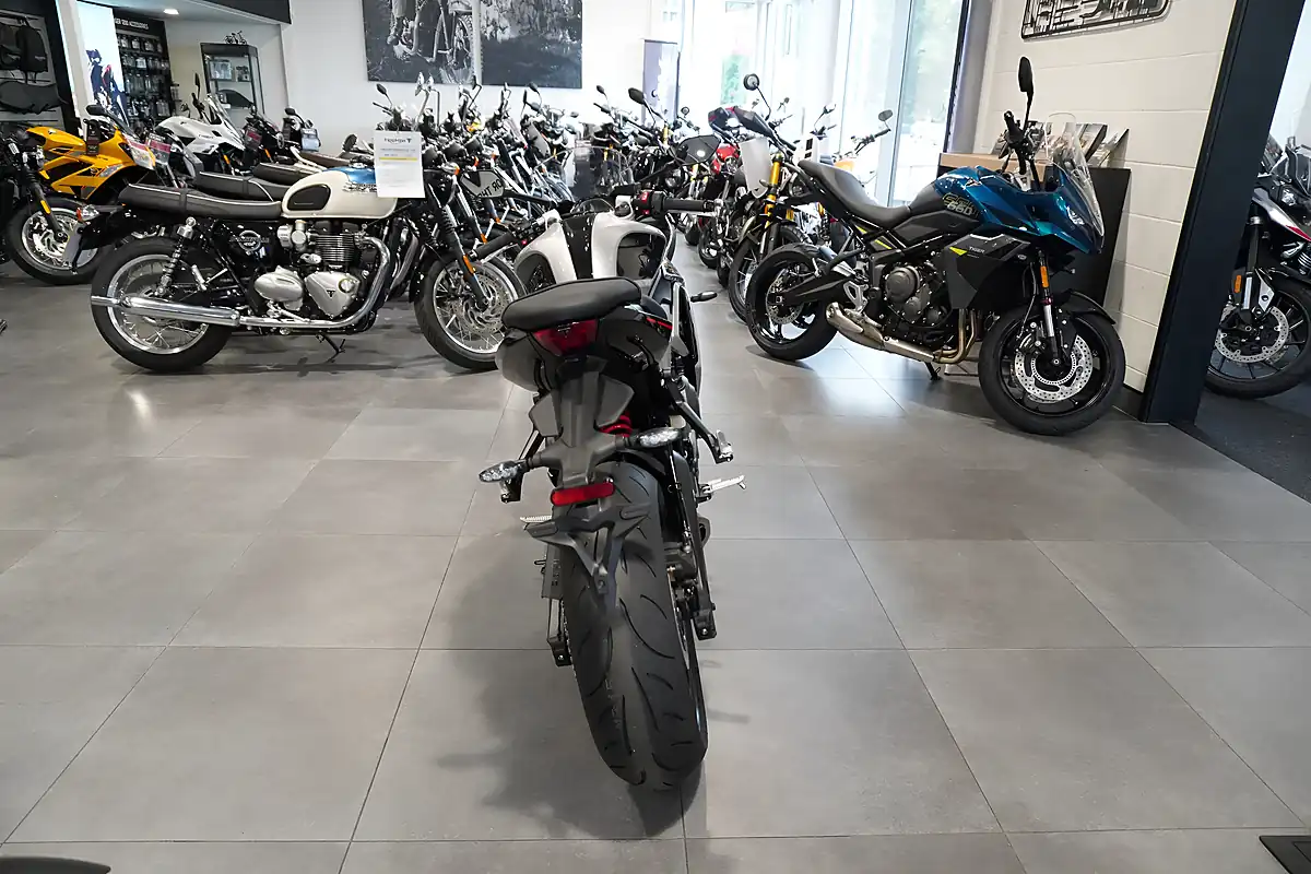 Used 2026 Triumph Daytona 660 Aluminium Silver/ Black - Interior and Exterior details 4