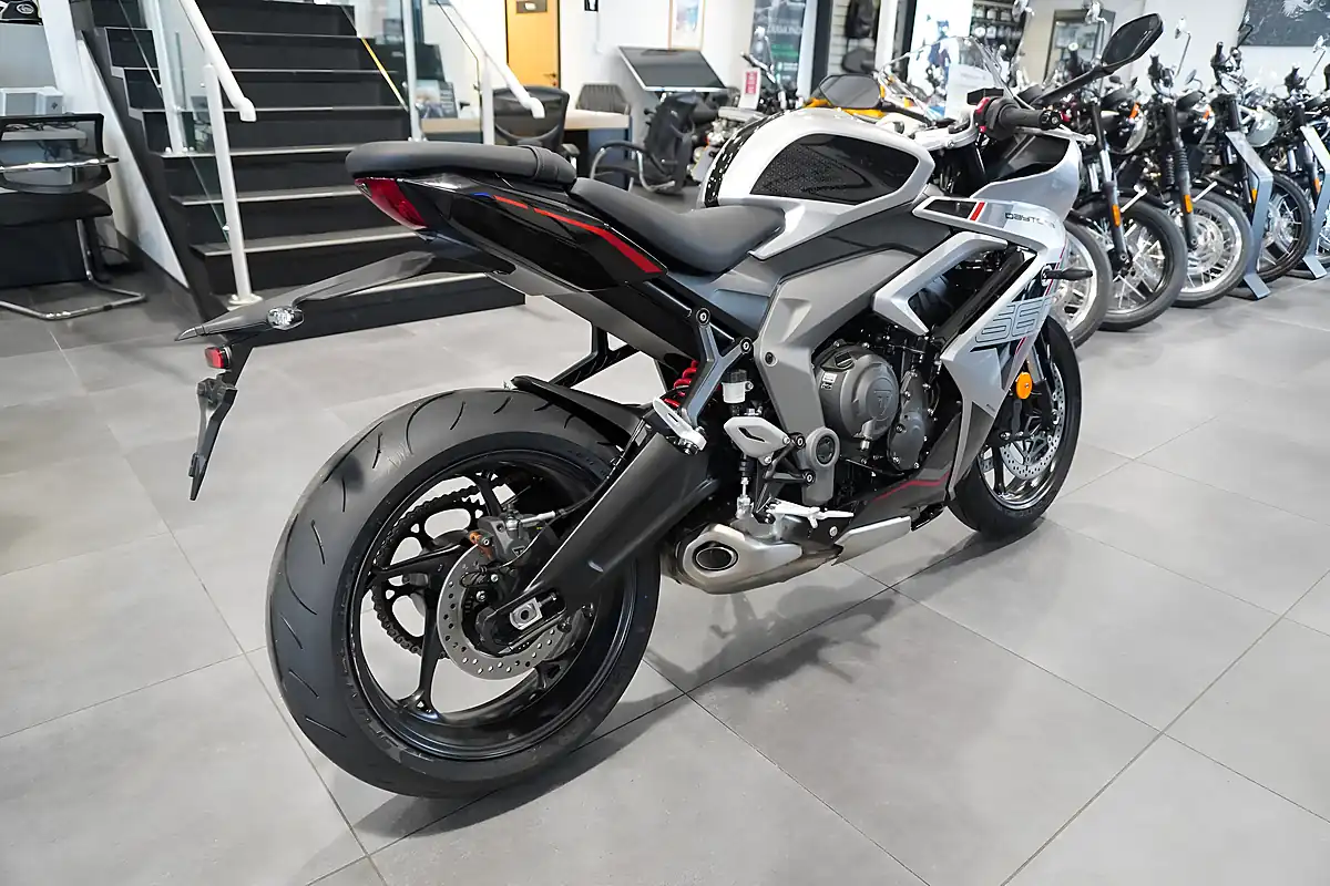 Used 2026 Triumph Daytona 660 Aluminium Silver/ Black - Interior and Exterior details 5
