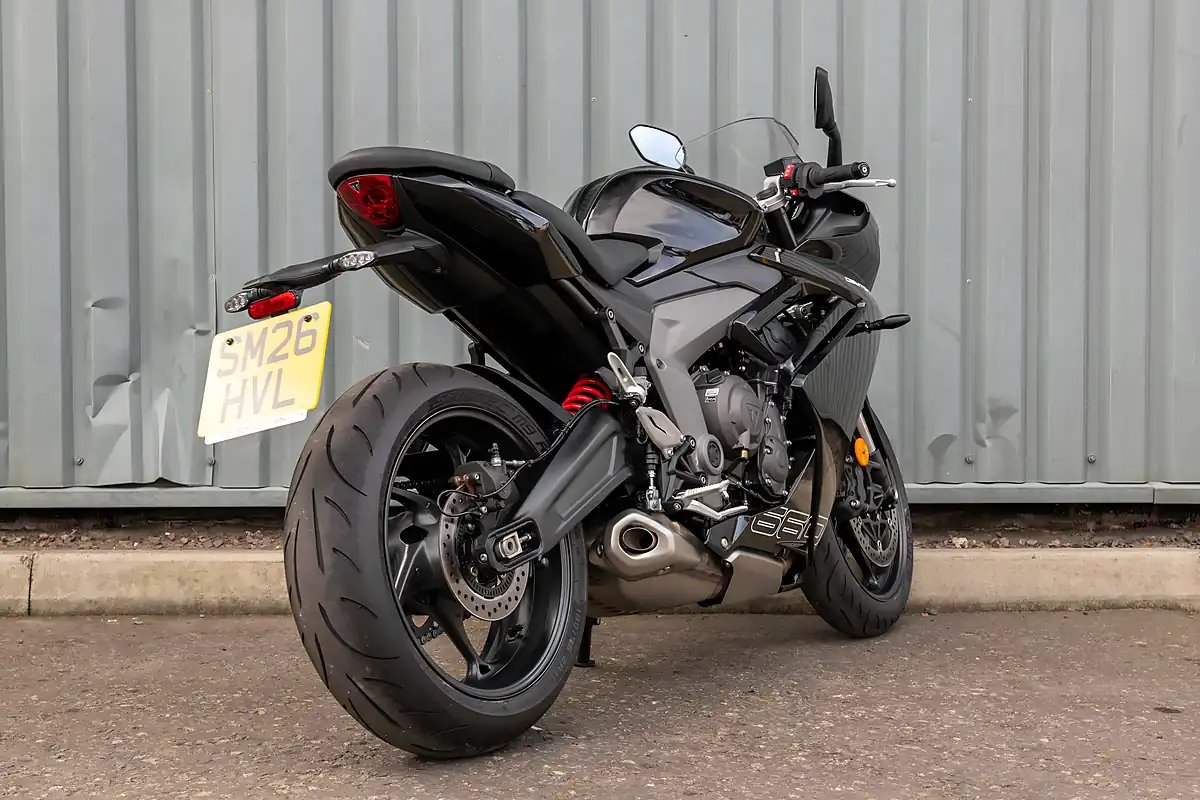 Used 2026 Triumph Daytona 660 Sapphire Black - Interior and Exterior details 8