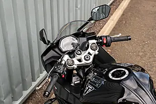Used 2026 Triumph Daytona 660 Sapphire Black - Interior and Exterior details 9
