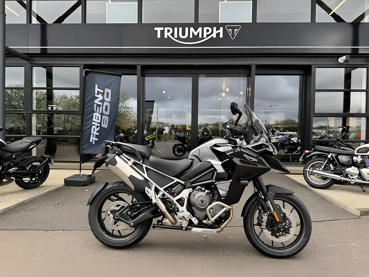 Used 2026 Triumph Rocket 3 Storm GT - Interior and Exterior details 3