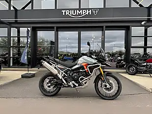 Used 2026 Triumph Rocket 3 Storm GT - Interior and Exterior details 10