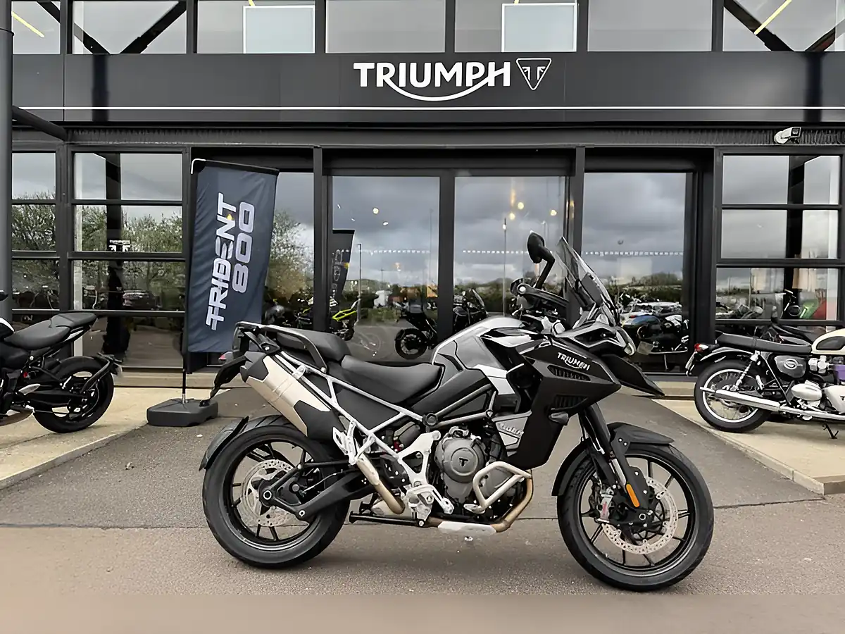 Used 2026 Triumph Rocket 3 Storm GT - Interior and Exterior details 3