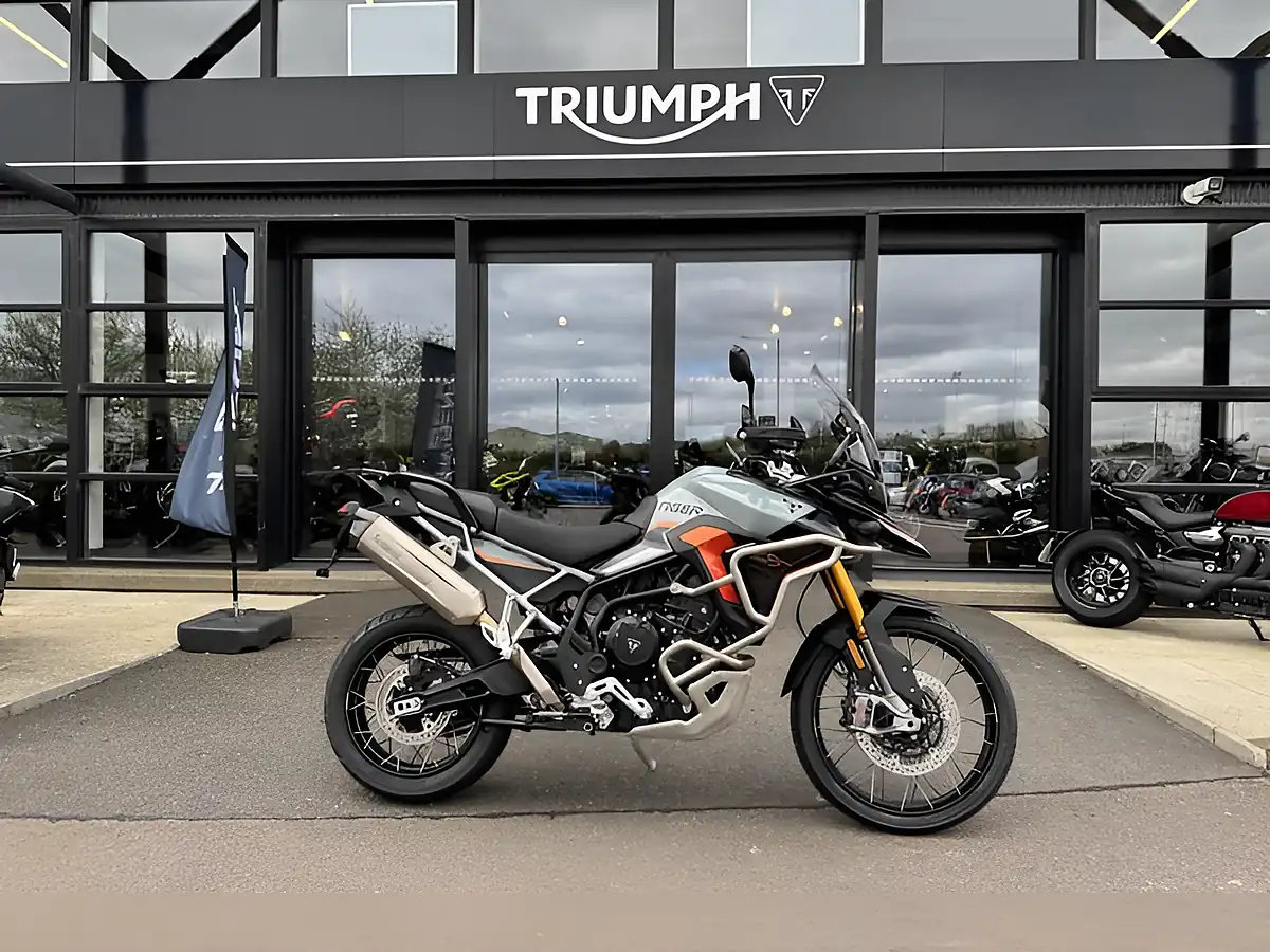 Used 2026 Triumph Rocket 3 Storm GT - Interior and Exterior details 10