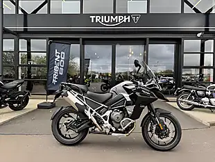 Used 2026 Triumph Rocket 3 Storm GT - Interior and Exterior details 3