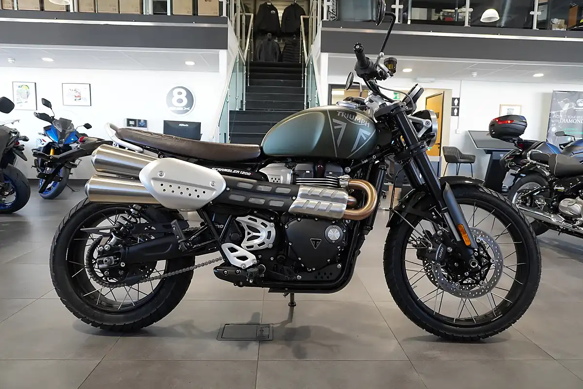 Used 2026 Triumph Scrambler 1200 X Matt Khaki Green - Front View