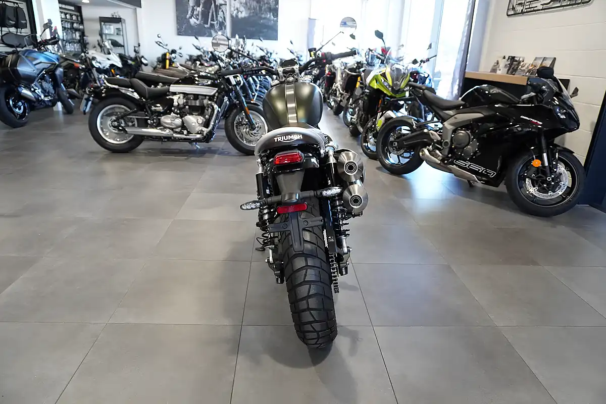 Used 2026 Triumph Scrambler 1200 X Matt Khaki Green - Interior and Exterior details 4