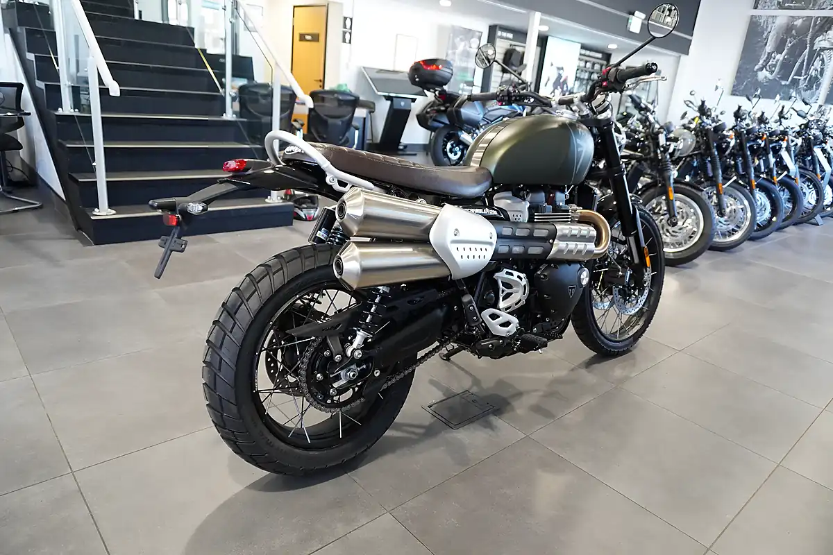 Used 2026 Triumph Scrambler 1200 X Matt Khaki Green - Interior and Exterior details 5