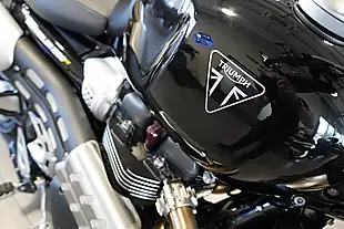 Used 2026 Triumph Scrambler 1200 Xe Jet Black - Interior and Exterior details 9
