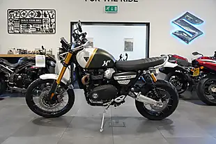 Used 2026 Triumph Scrambler 1200 Xe Khaki Green/White - Interior and Exterior details 2