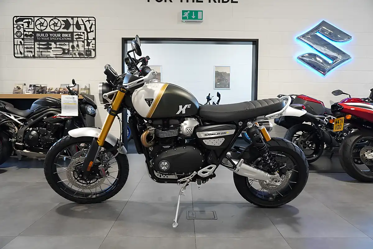 Used 2026 Triumph Scrambler 1200 Xe Khaki Green/White - Interior and Exterior details 2