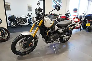 Used 2026 Triumph Scrambler 1200 Xe Khaki Green/White - Interior and Exterior details 6
