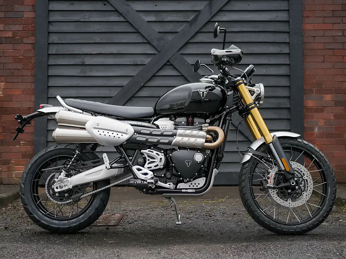Used 2026 Triumph Scrambler 1200 Xe Sapphire Black - Interior and Exterior details 3