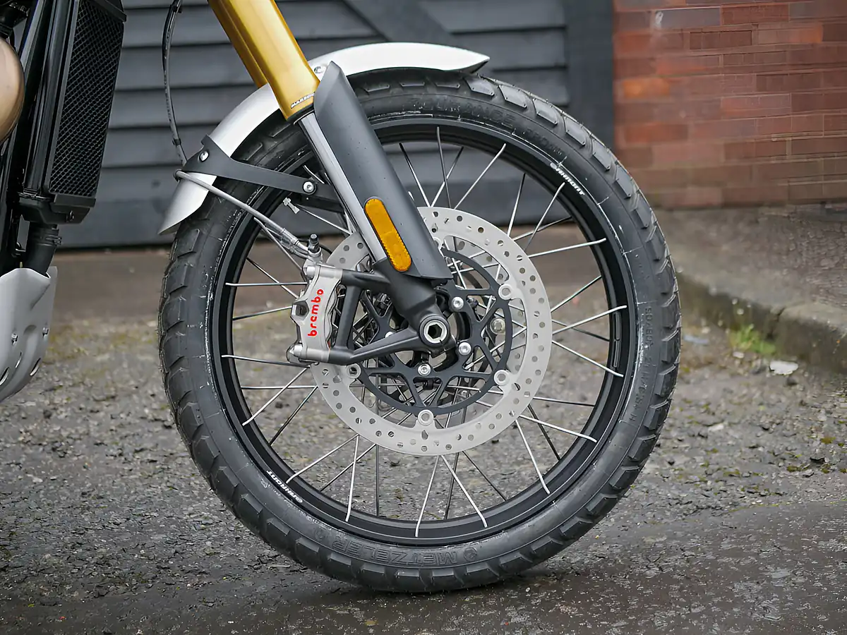 Used 2026 Triumph Scrambler 1200 Xe Sapphire Black - Interior and Exterior details 7